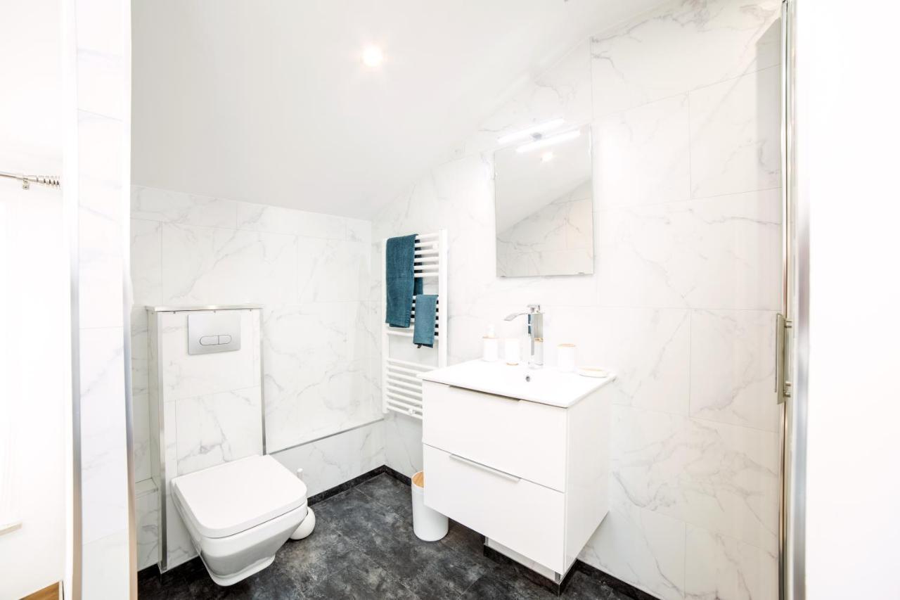 Le Grand Dupont Du Parc Ste-Marie - Logements Insolites น็องซี ภายนอก รูปภาพ
